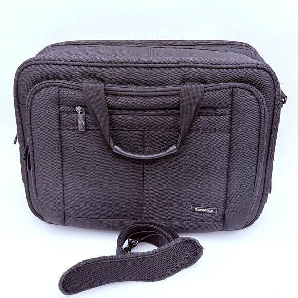 Samsonite Handbags - Samsonite Expandable Black Laptop Briefcase Bag Shoulder Strap Padded Softshell